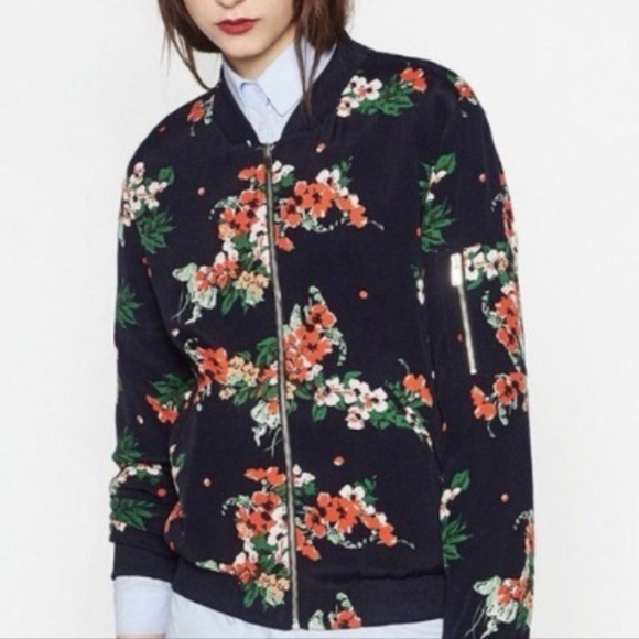 PRICE FIRM Zara Basic Collection Floral Printed Lightweight Bomber Jacket Size S - Picture 2 of 3